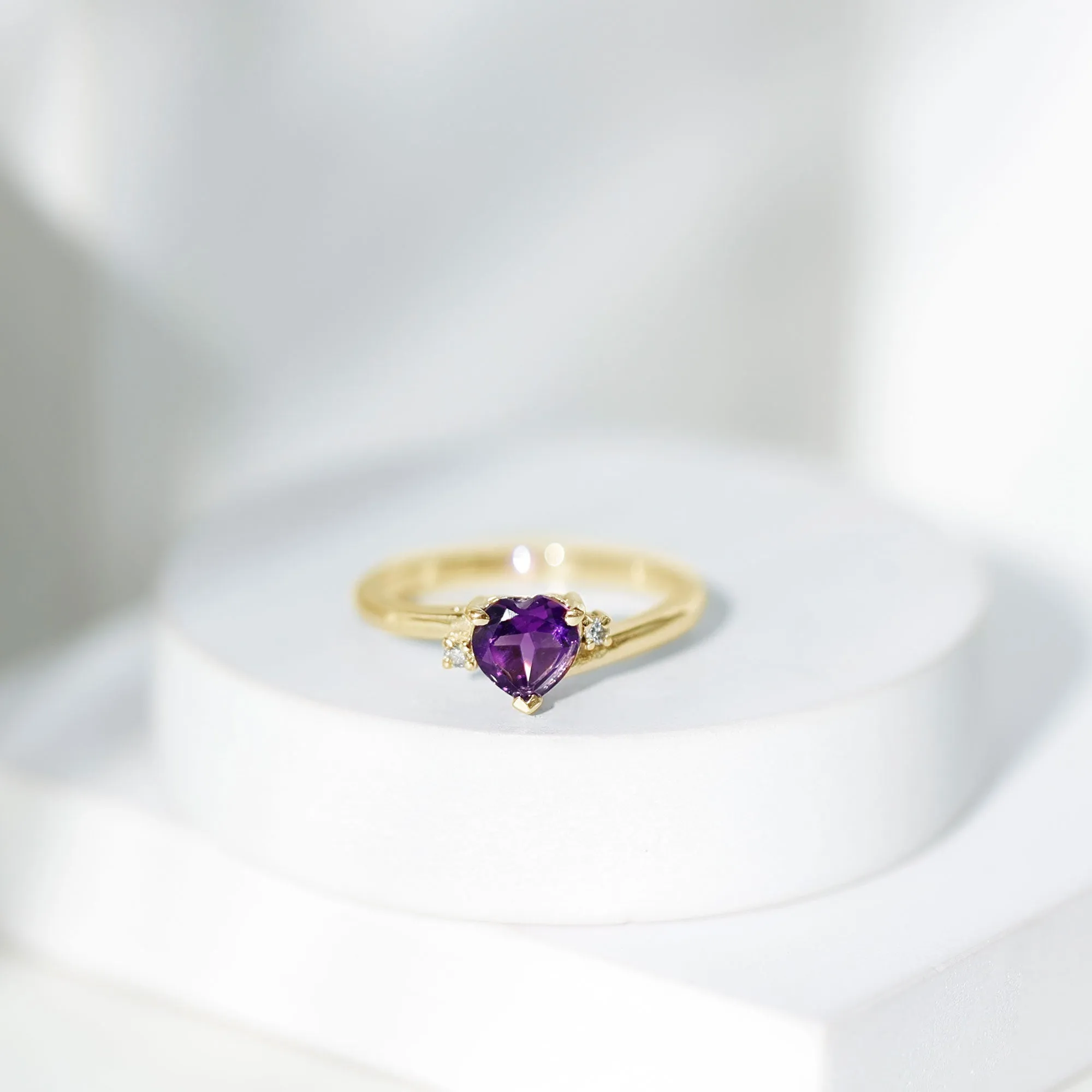 1 CT Heart Shape Amethyst Solitaire Promise Ring with Diamond