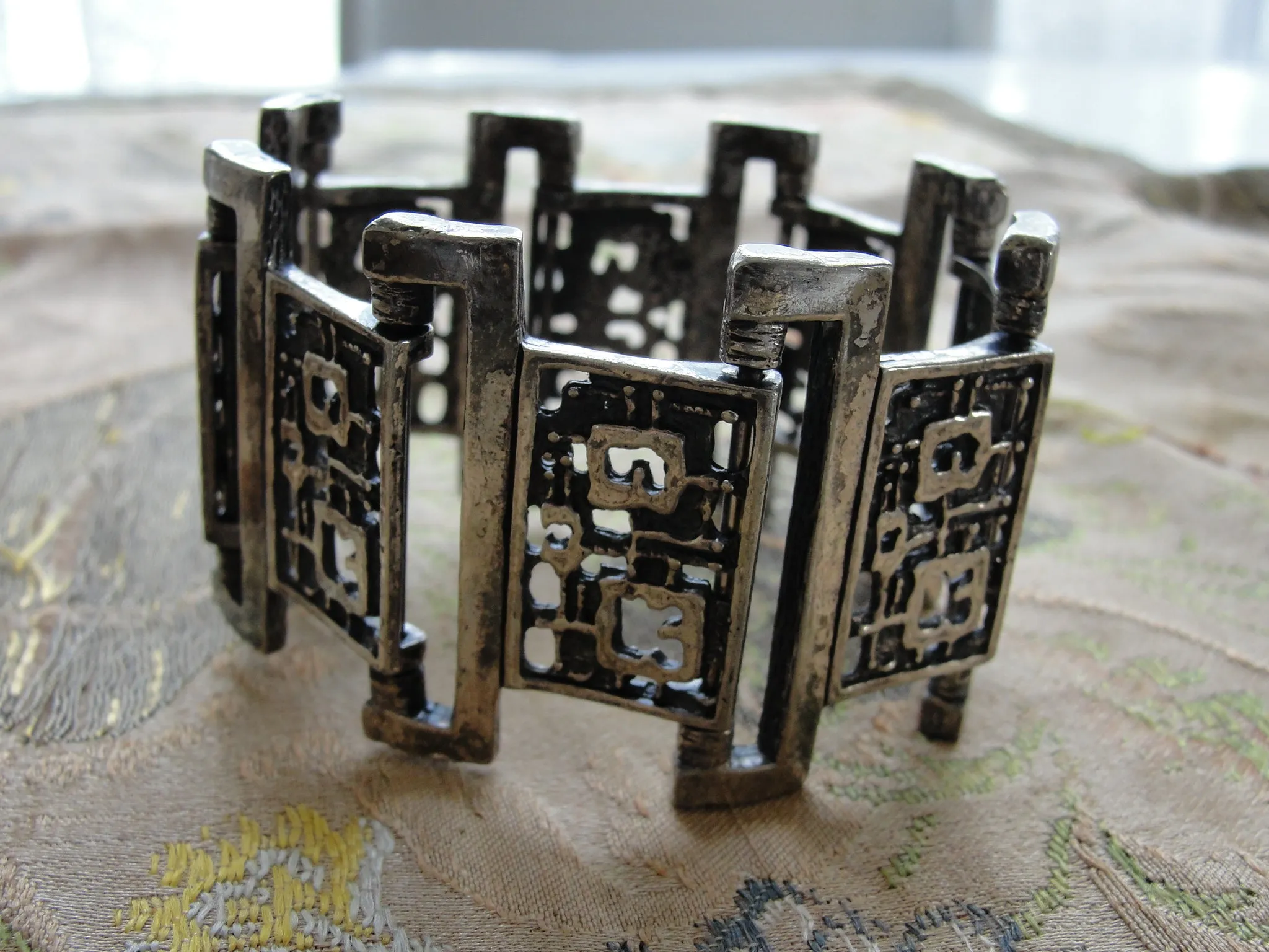 1960s 70s FABULOUS Robert Larin Brutalist Modernist Signed Wide Cuff Bracelet Silver and Pewter Large Bracelet UNIQUE Design Vintage Jewelry