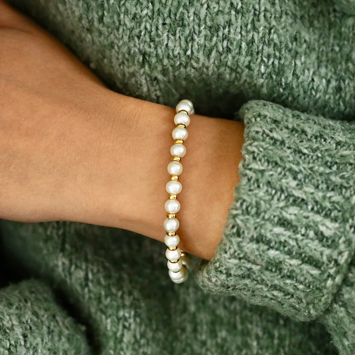 7.25" 6-6.5mm Cultured River Pearl and Gold Rondelles Bracelet | 9K Yellow Gold