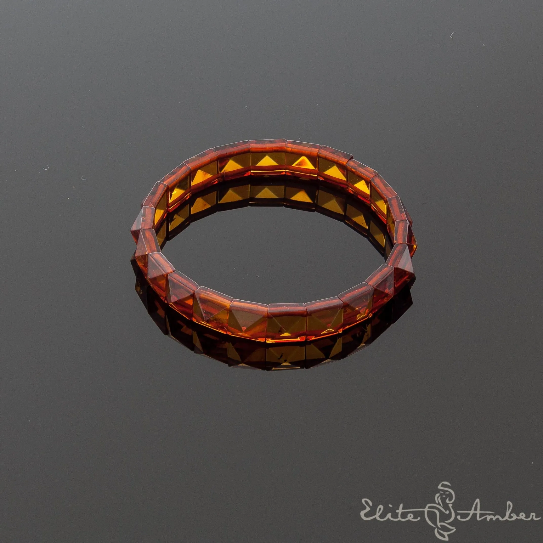 Amber bracelet "Sunset pyramid"