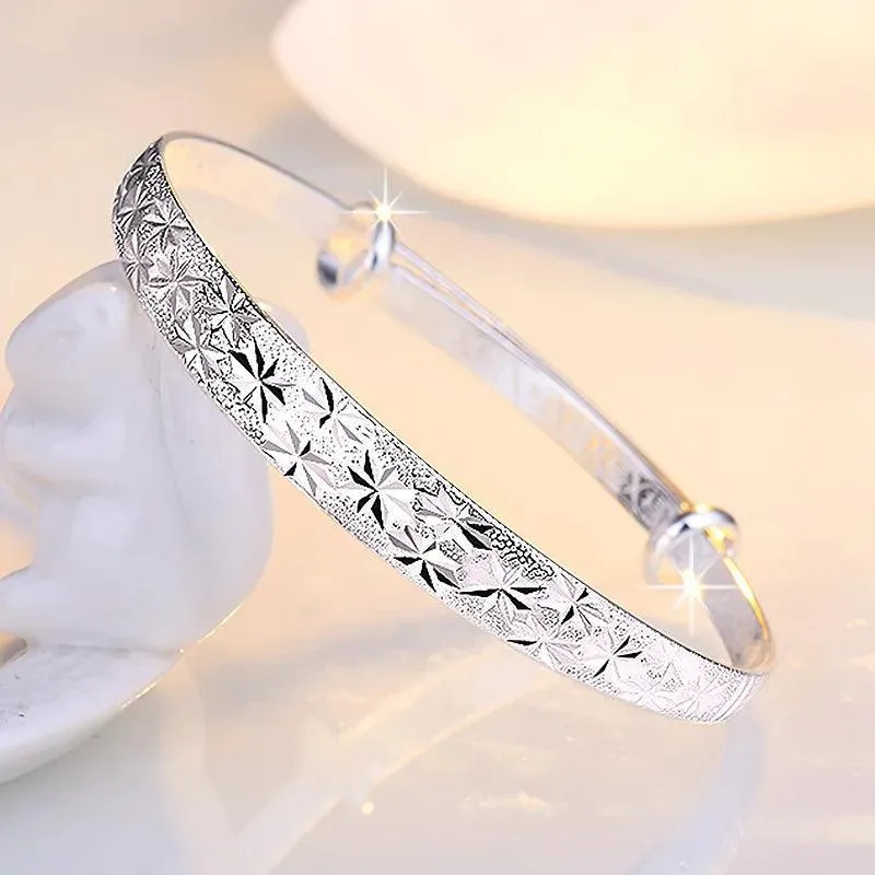 Dreamcatcher Charm Bracelet: Elegant Silver Cuff for Women's Special Occasions