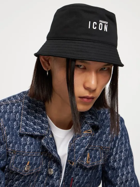 Dsquared2   Logo bucket hat 