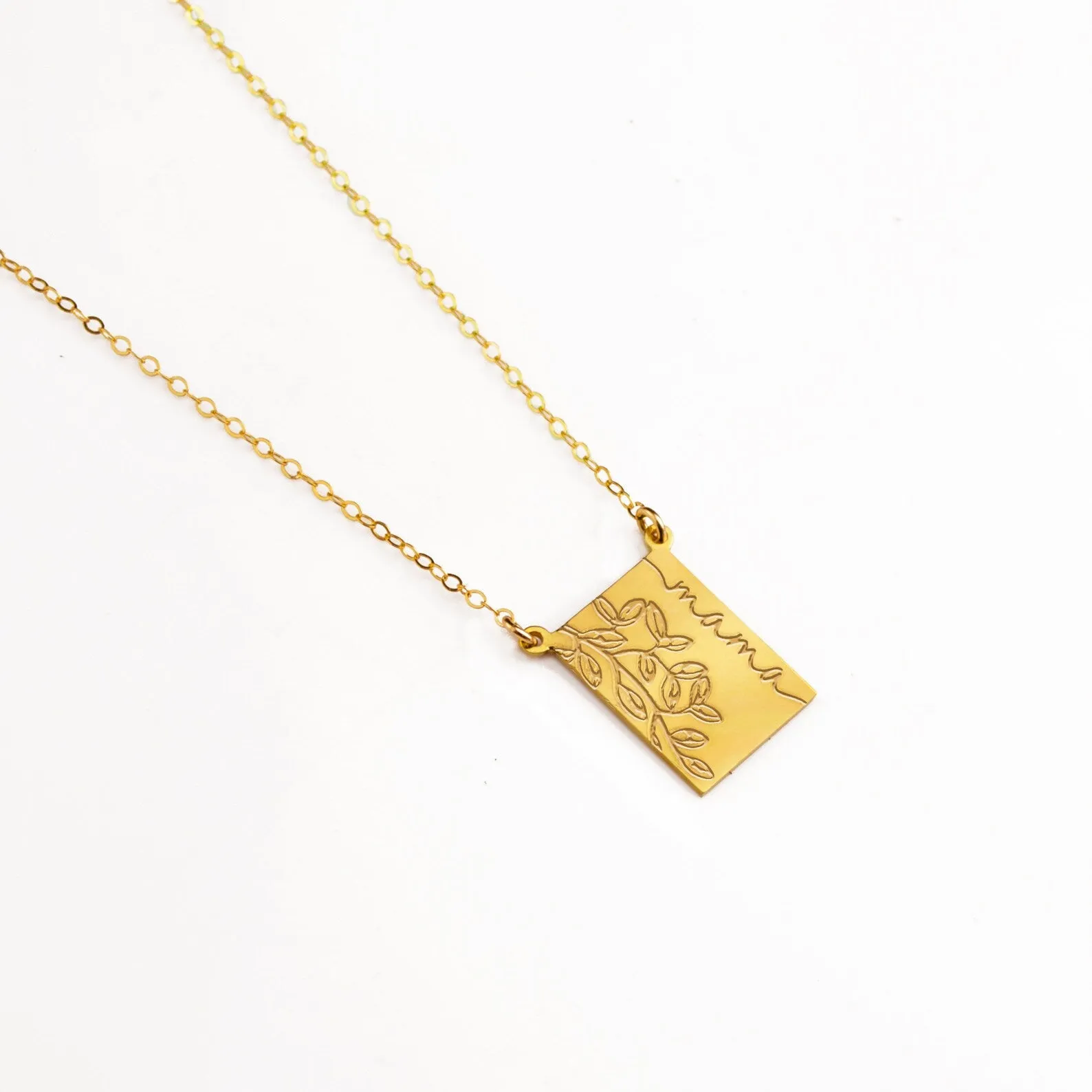 Engraved Mama Necklace with Branch Detailing