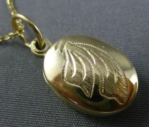 ESTATE 14KT YELLOW GOLD 3D OVAL HAND ETCHED LOCKET FLOATING PENDANT #25178