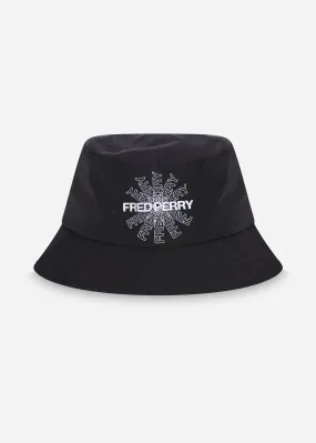 Graphic print bucket hat - black