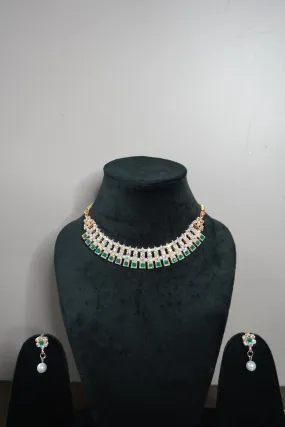 Green Colour Kundan Necklace with Earring