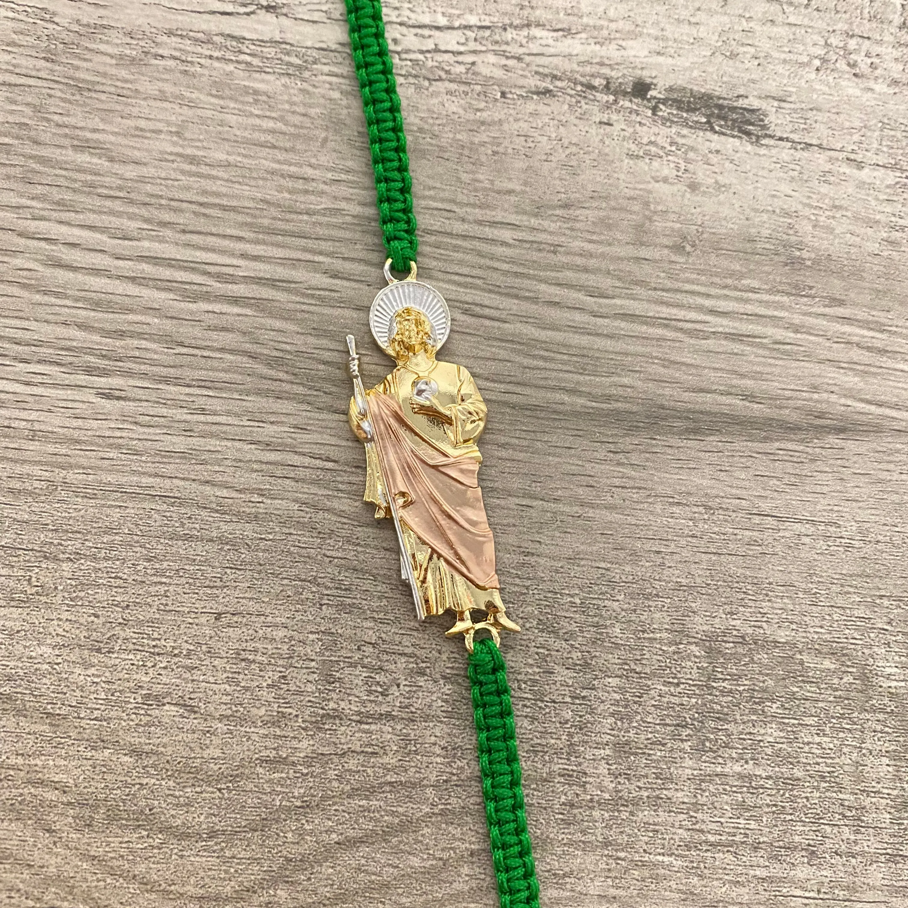 Handmade Green San Judas bracelet 01
