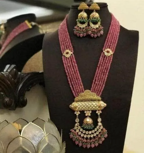 Onex Temple Tumb Necklace