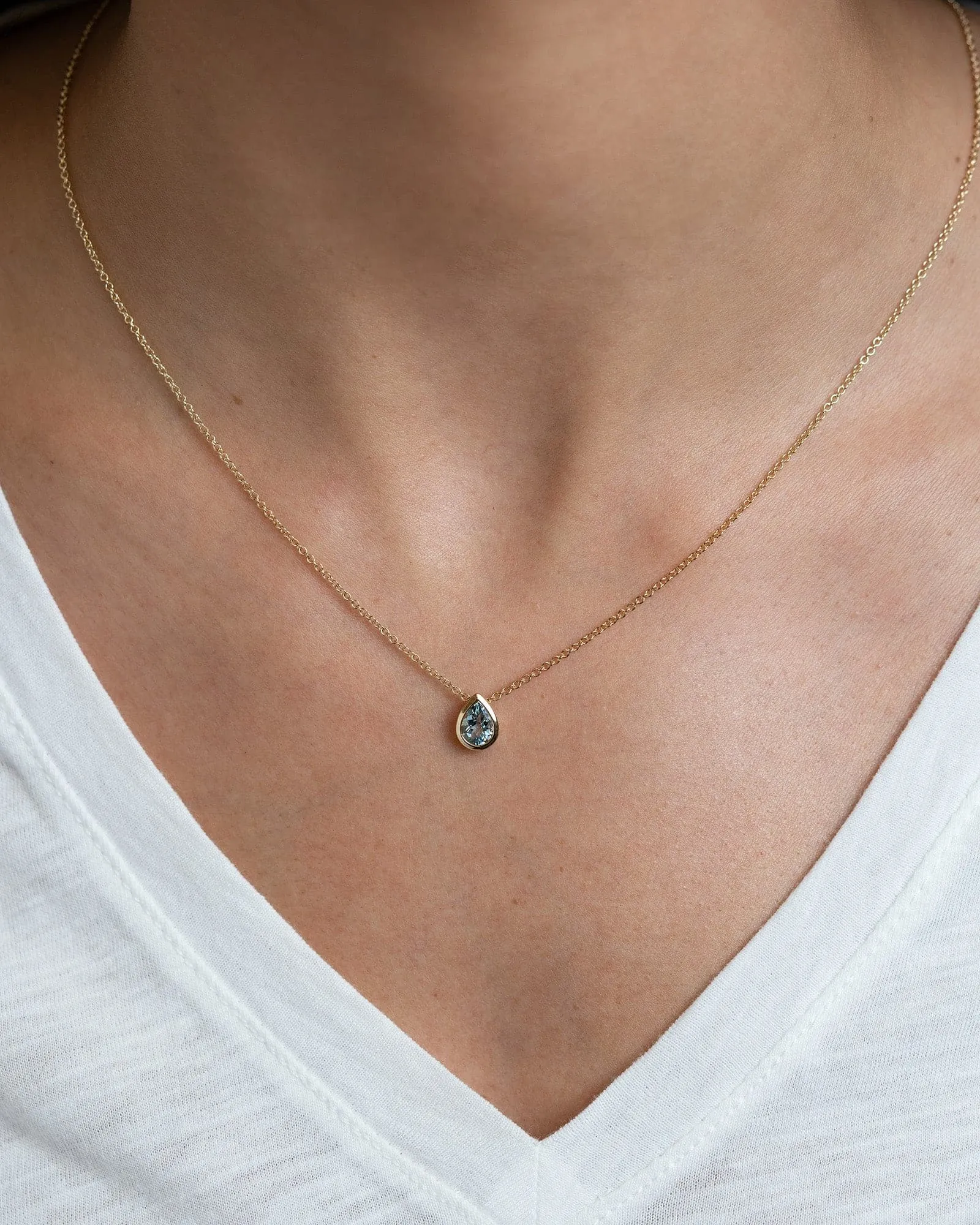 Pear-Cut Aquamarine Pendant Necklace