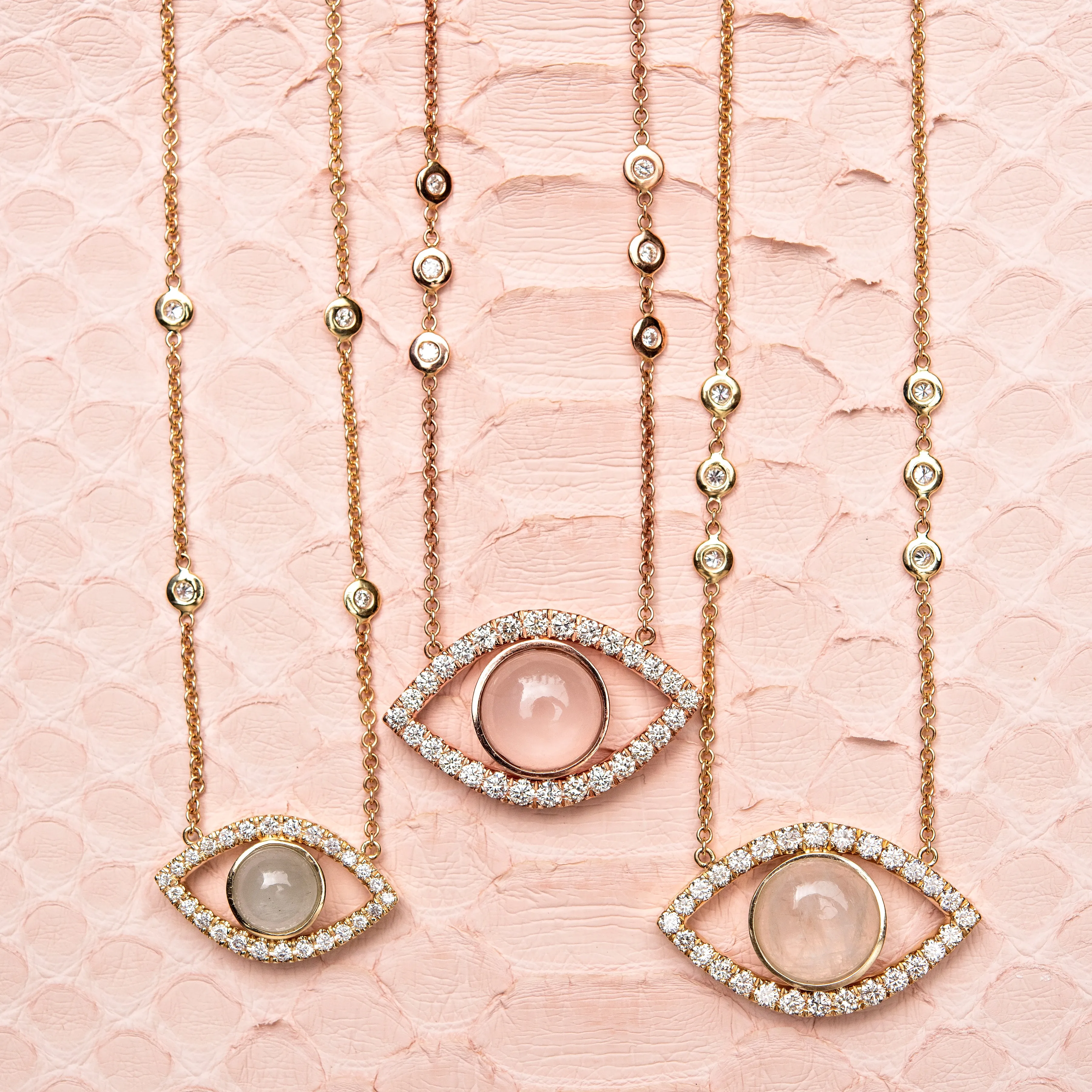 SMALL PAVE AQUAMARINE CENTER OPEN EYE DIAMOND NECKLACE