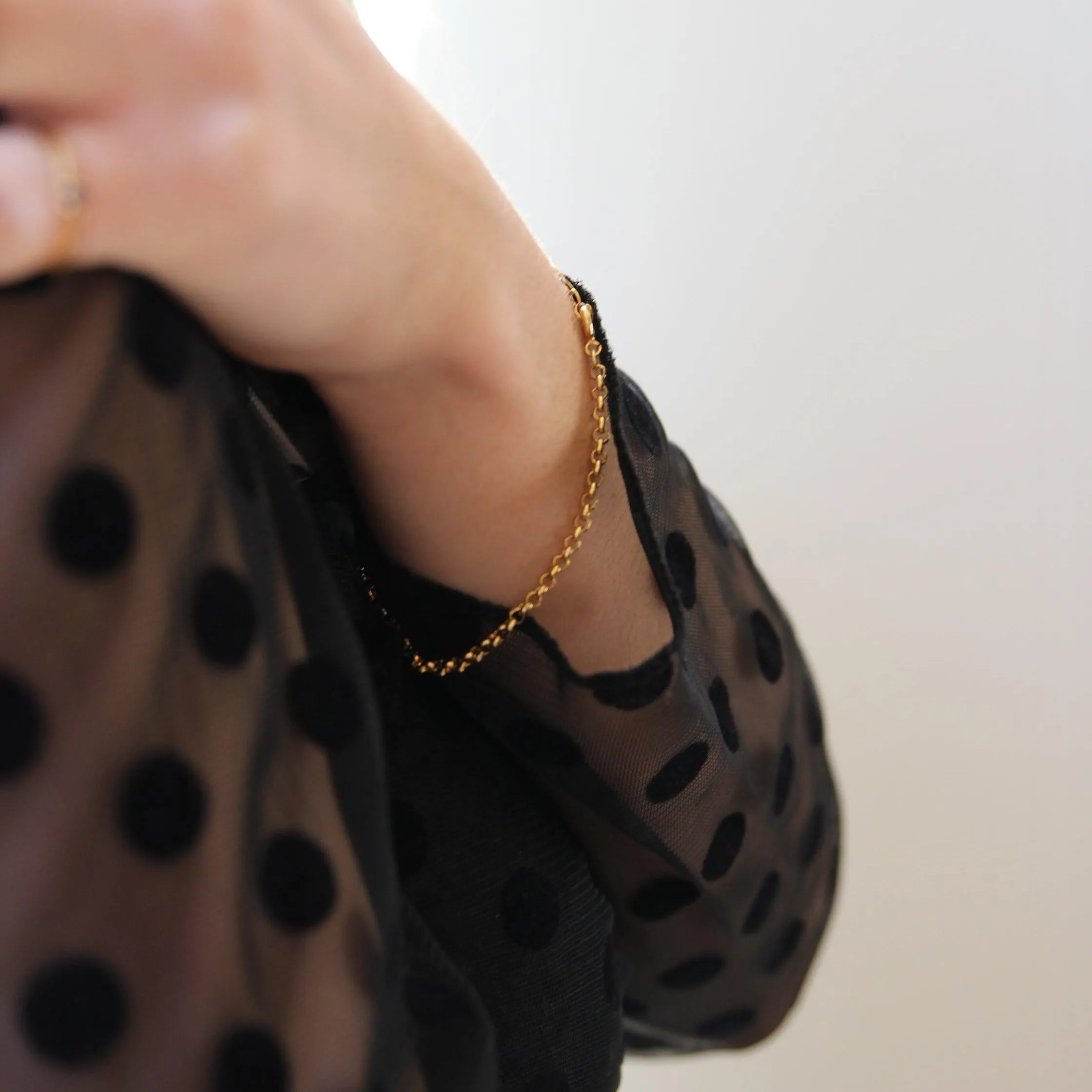 THE RILEY ROLO BRACELET - Solid 14k gold