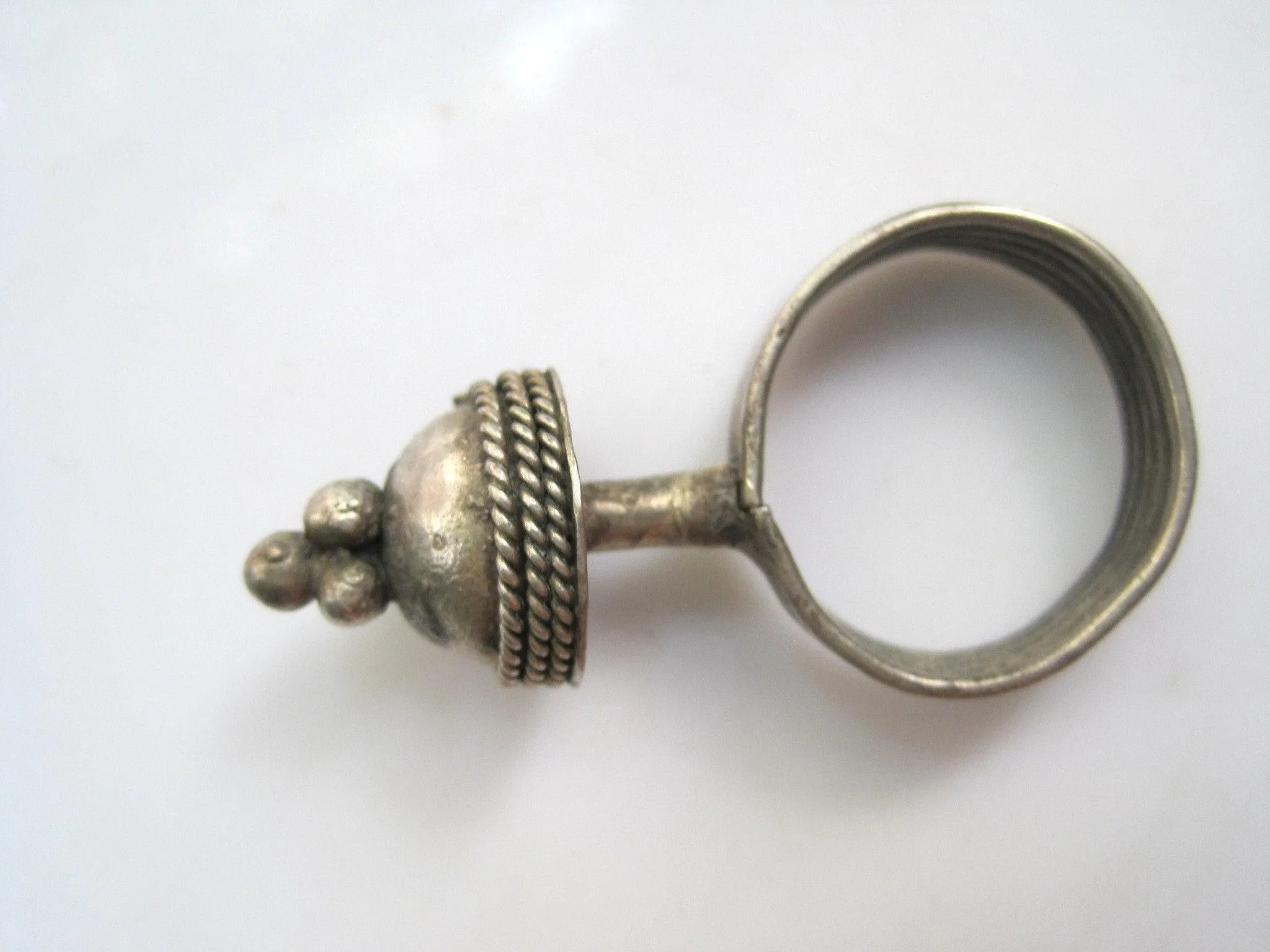 Vintage Ethioian Tower Ring - Size 9 1/2