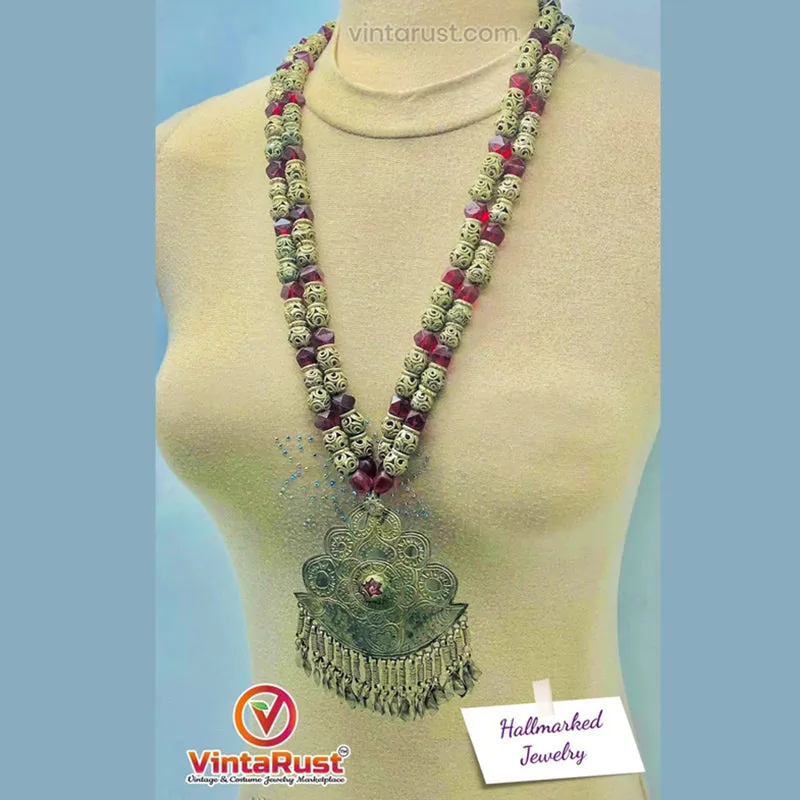 Vintage Metal and Glass Stones Beaded Long Chain Pendant Necklace