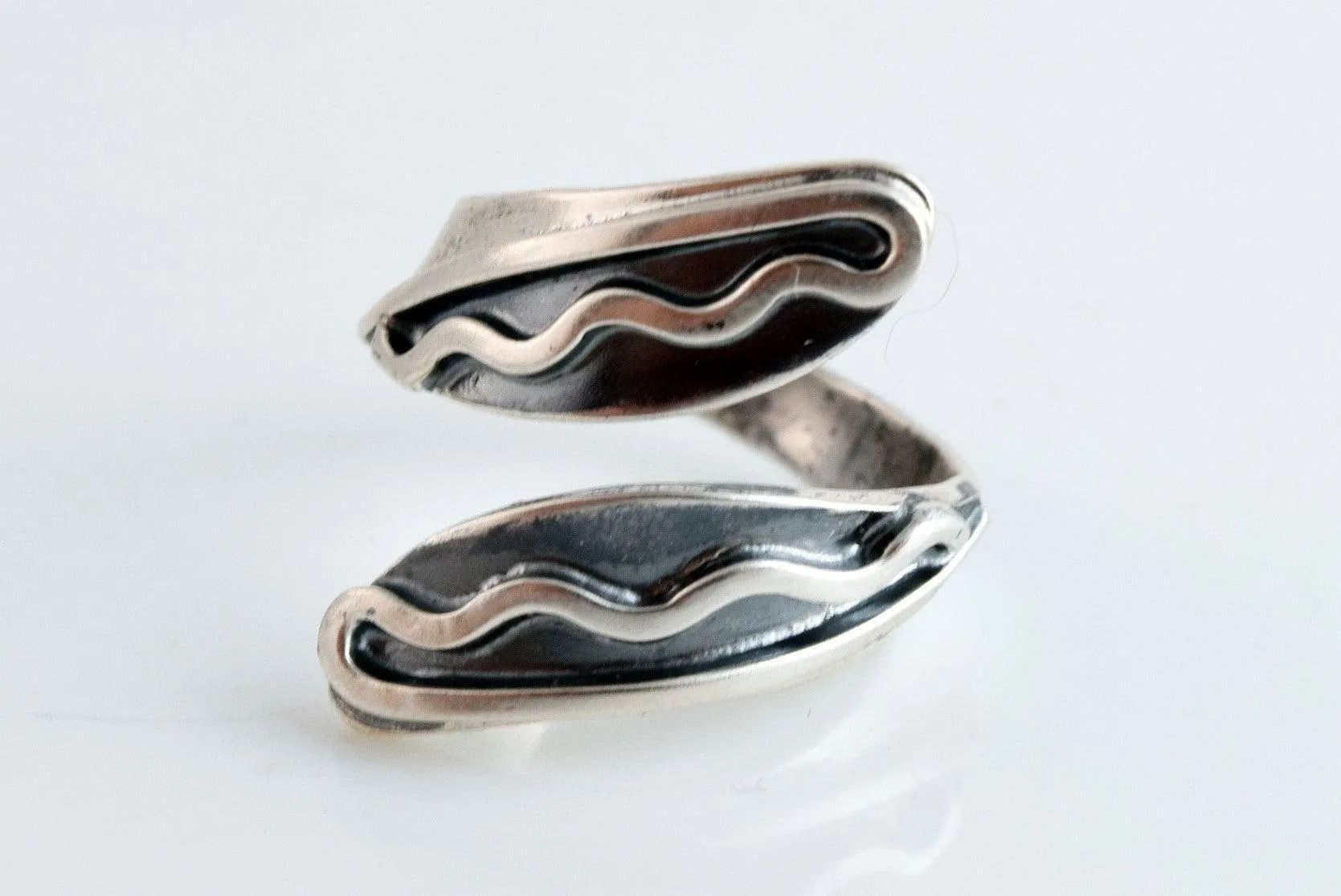 Vintage Sterling Mexican Bypass Ring from Taxco