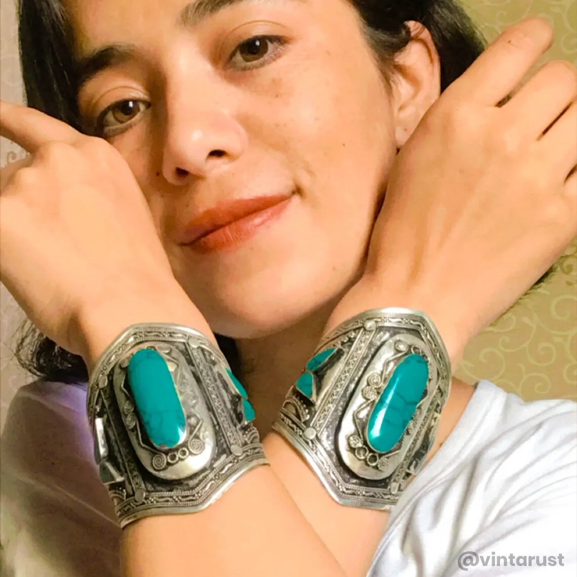 Vintage Turquoise Stone Cuff Bracelet