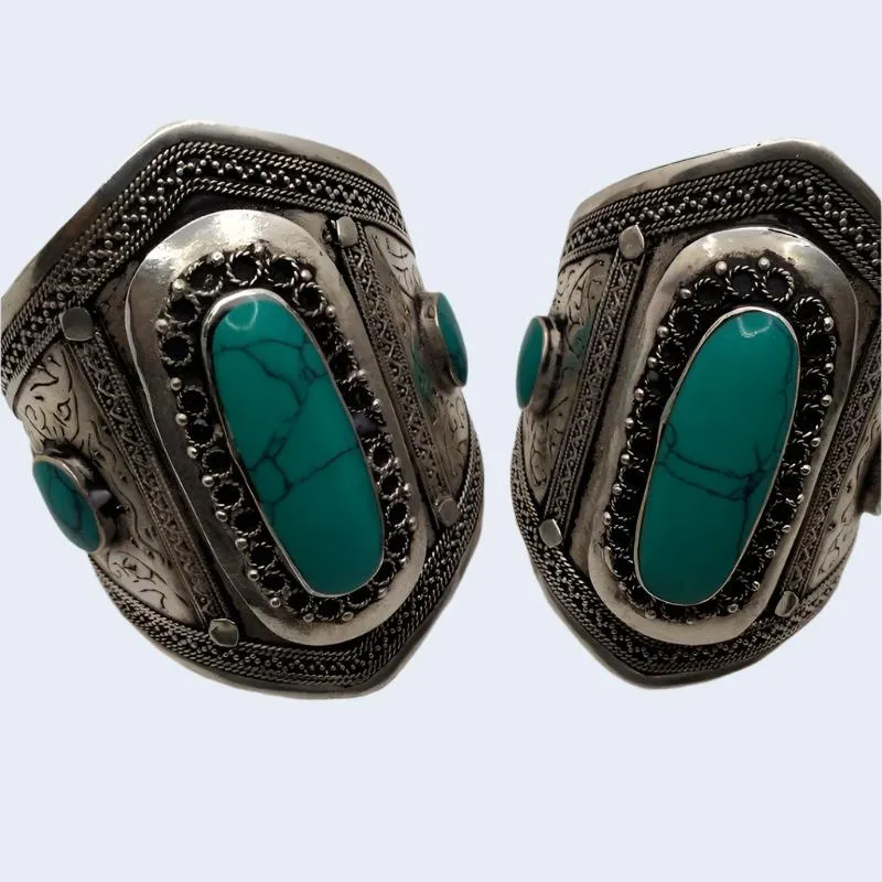 Vintage Turquoise Stone Cuff Bracelet