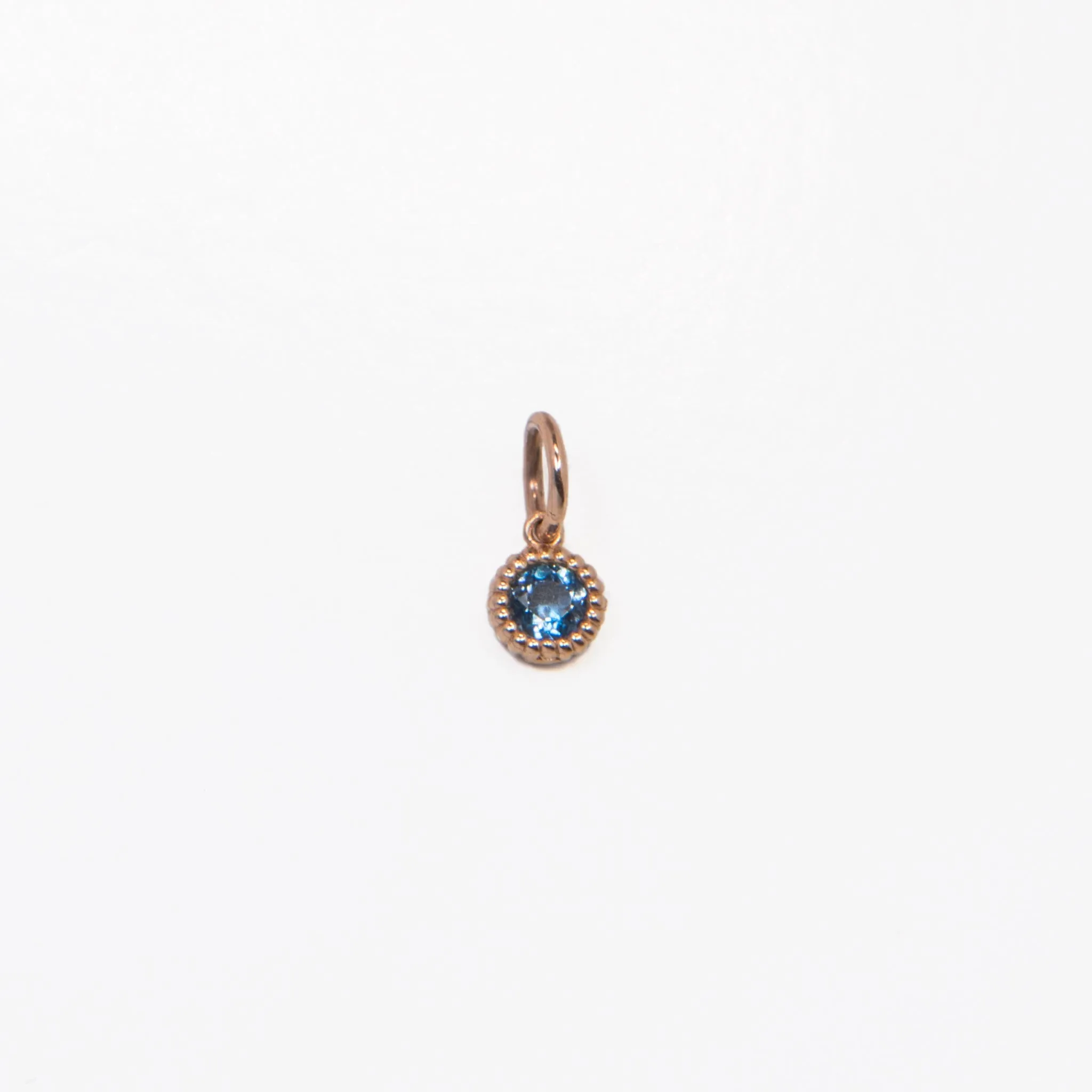 WD136 Aquamarine March Birthstone -  14kt gold Aquamarine Pebble charm