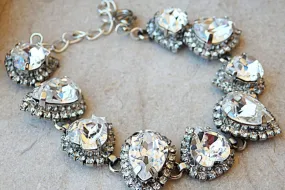 Wedding jewelry for brides