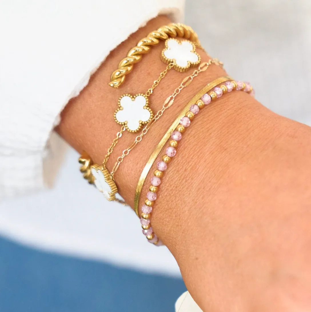 White Shell Flora Bracelet